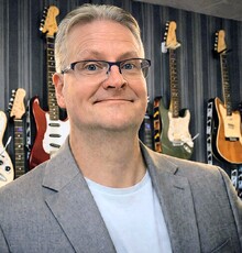 Finlandersin uusi kitaristi